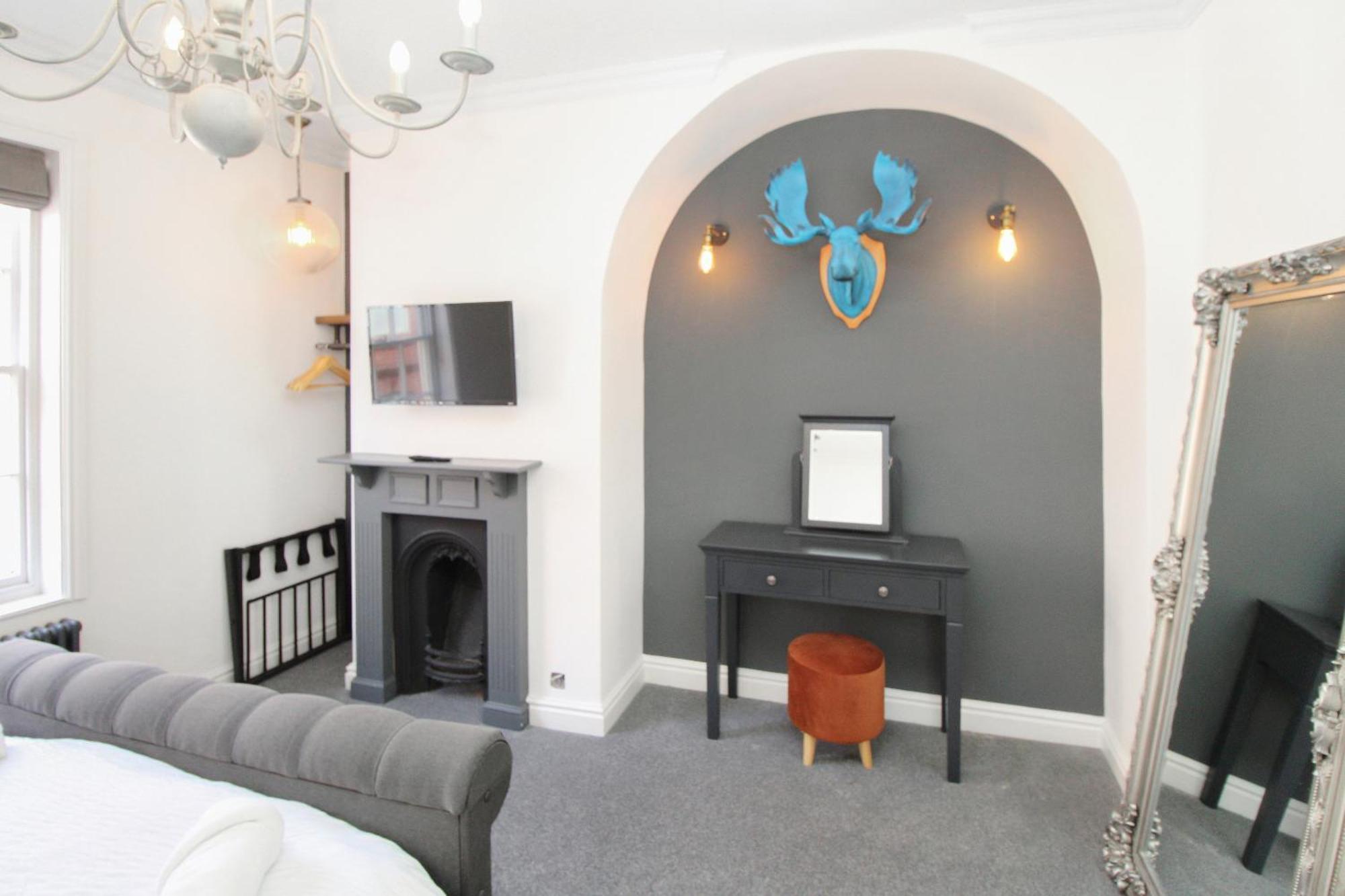 Chester City Centre Town House Экстерьер фото